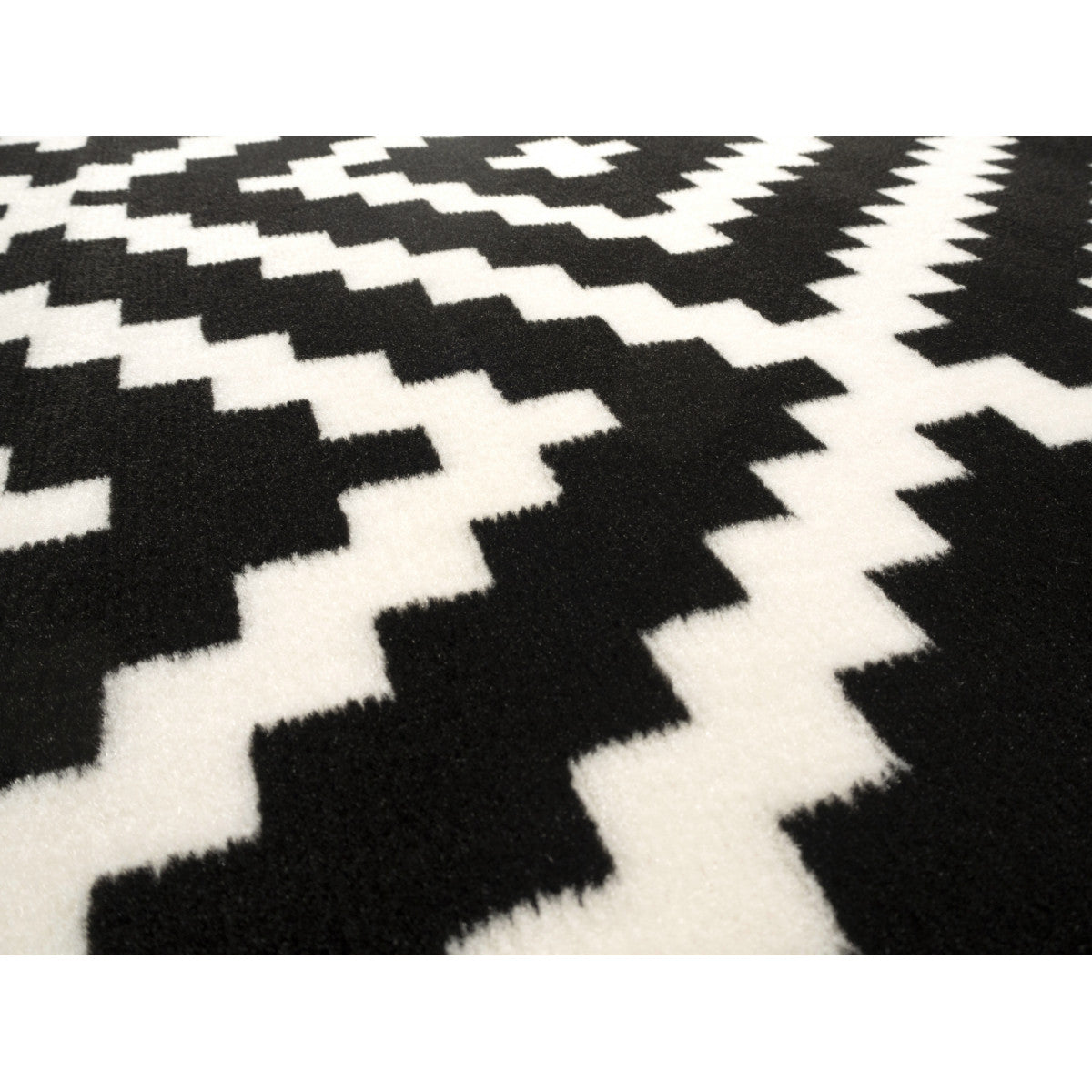Gloria Area Rug – Black/Cream